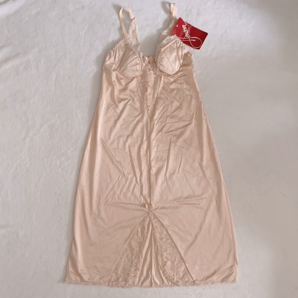 {VTG/NWT} Henson Kickernick | 70s Nylon Lace Underwire Bra Slip Dress 1865 (34C) - Picture 2 of 16